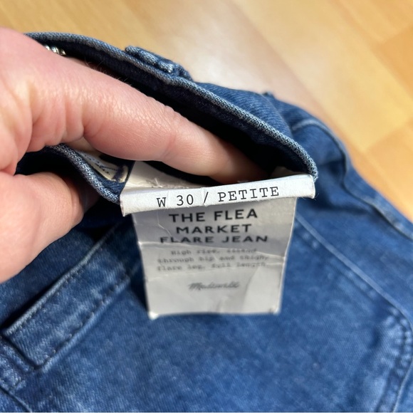 Madewell NWT Curvy Flea Market Flare Jean in Enola 30 Petite (Short) - Picture 9 of 16